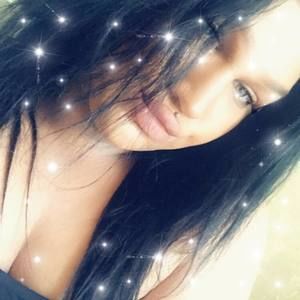 Meet your Posher, Azelia-rose